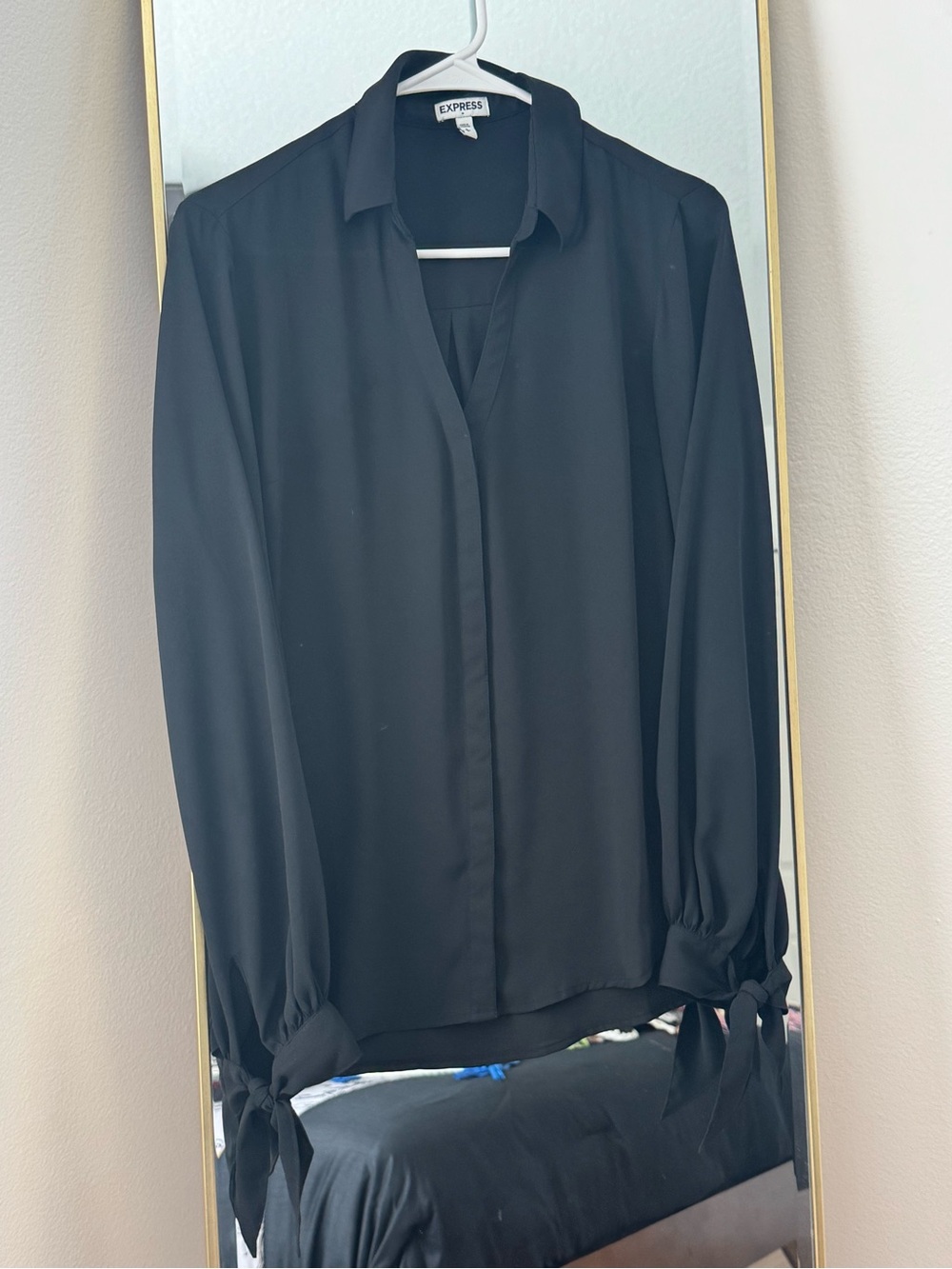 Express Black Tie-Cuff Button-Front Shirt